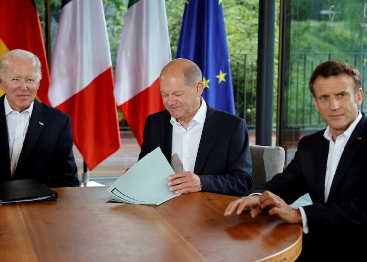 الحرب في أوكرانيا وملامح نظام عالمي جديد: أوروبا هل تنقلب على أميركا؟